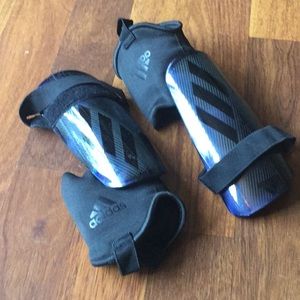 Girls soccer shin guards 10YO girl